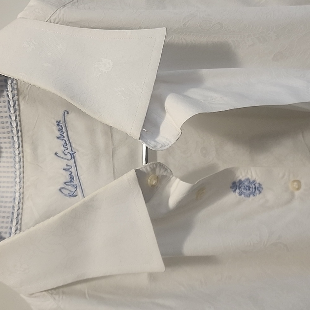 Robert Graham 17.5 white